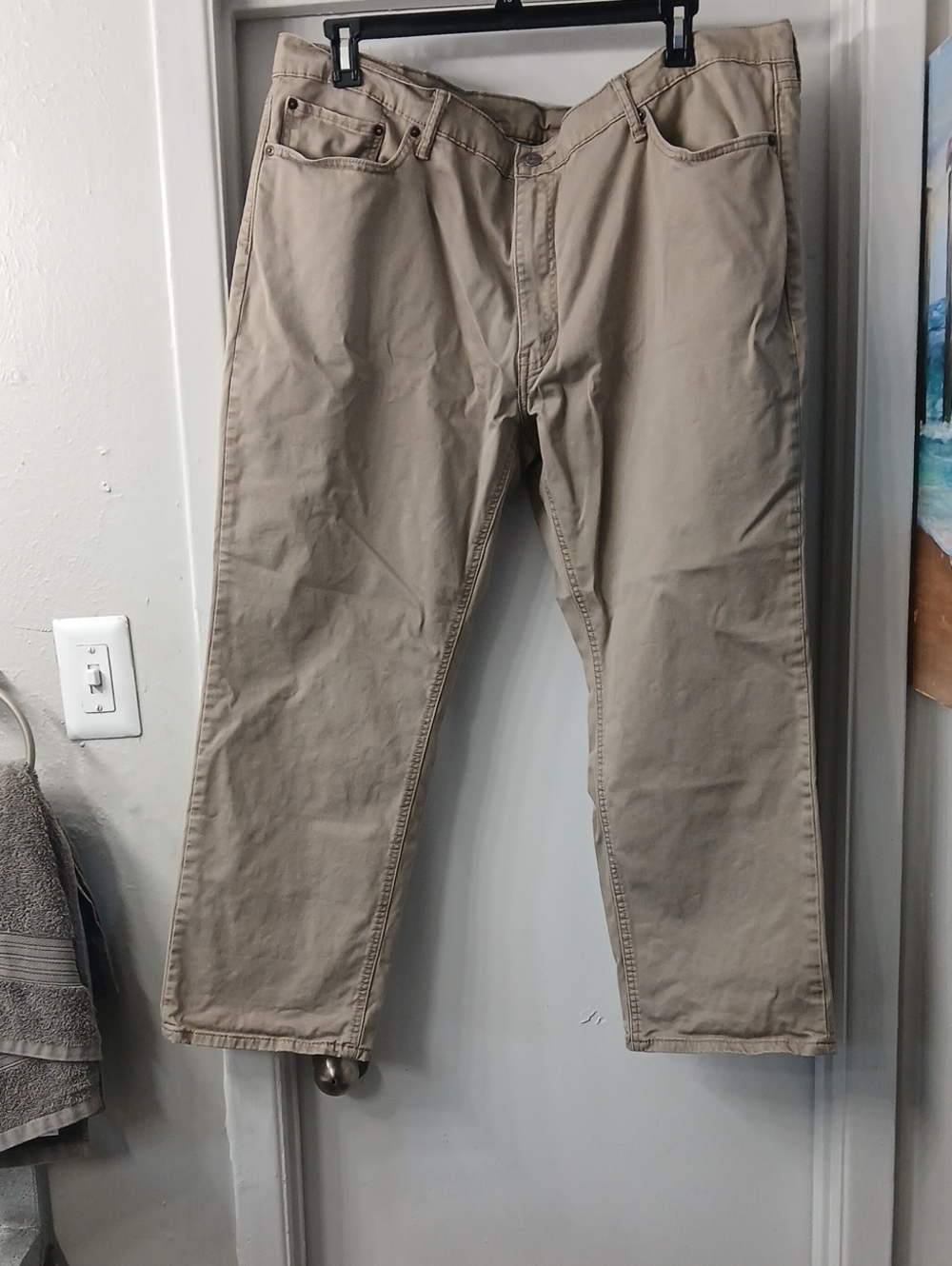 Levi's Men's Straight Fit Chinos - Beige